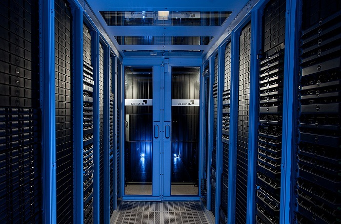 Combell manages your cloud in the best circumstances in the Interxion data centre in Zaventem